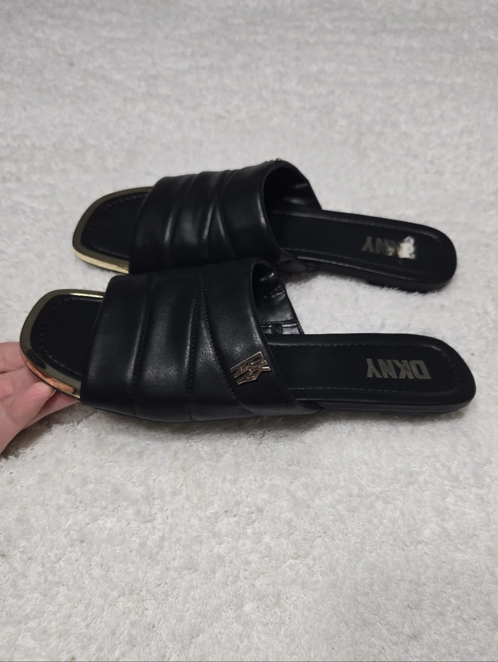 DKNY Black Sandals With Gold Accent Trim Sz 7.5